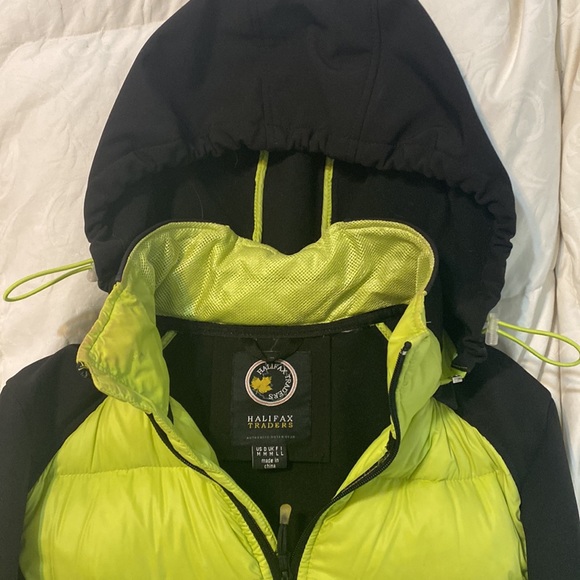 Halifax Traders puff jacket - Picture 8 of 12